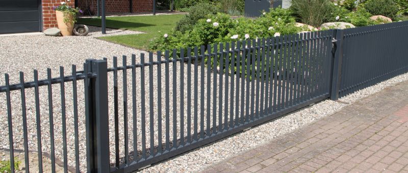 Driveway Fence Installation in Plano, TX